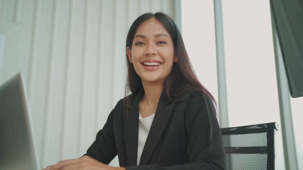 istock Confident businesswoman. 1643971705