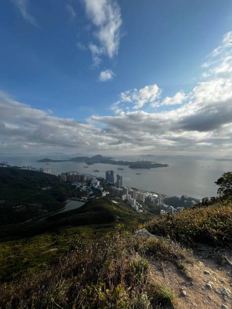istock Mountain Hong Kong cityscape 1644006103