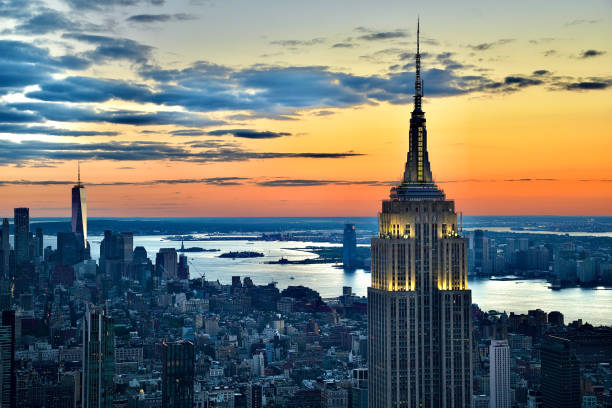 istock The Empire State Building at Sunset 1644230914