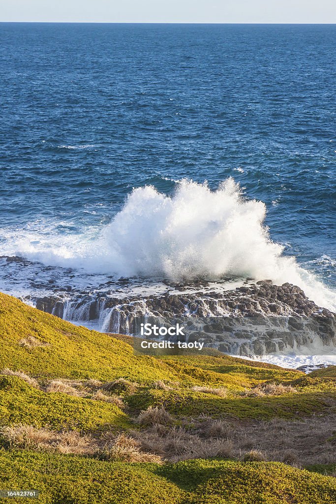 波しぶきを上げる海 - しぶきのロイヤリティフリーストックフォト
