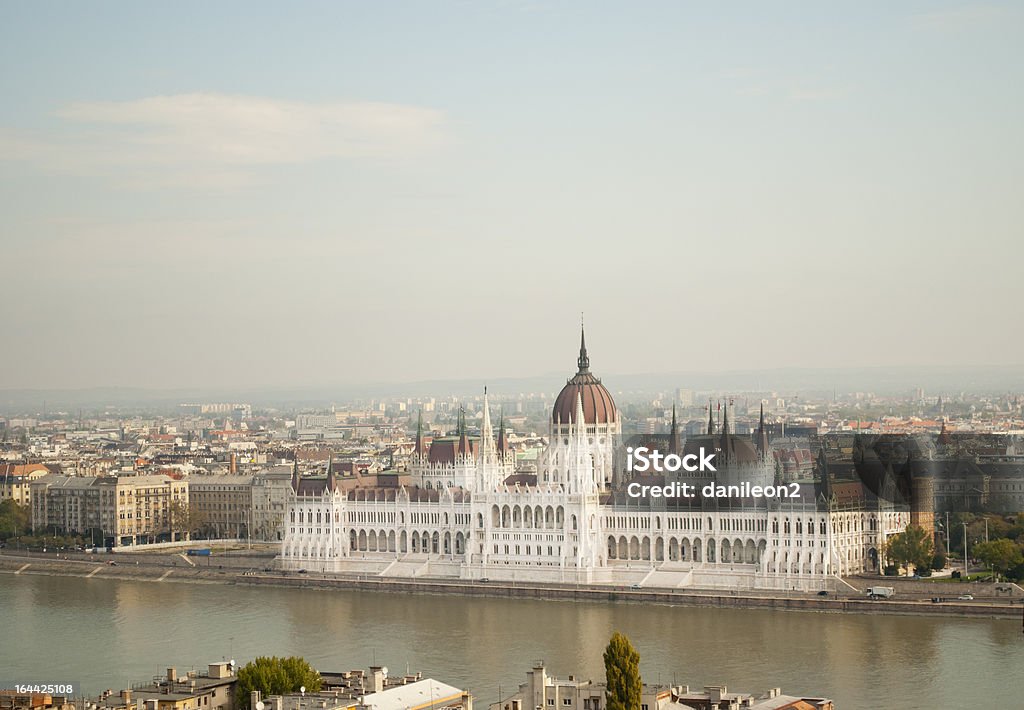 Il Parlamento di Budapest (Ungheria) - Foto stock royalty-free di Acqua