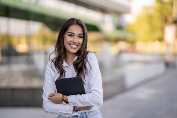 istock Beautiful modern woman 1644462968