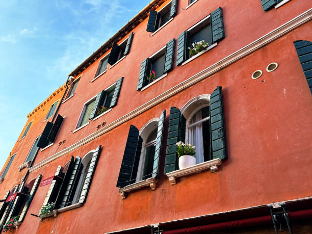 istock Venice Unveiled: A Pinnacle of Architectural Romance 1644818012