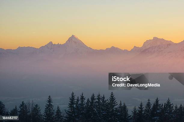 Arrebol Na Alemanha De Pico Mais Elevado - Fotografias de stock e mais imagens de Baviera - Baviera, Pôr-do-sol, Montanha
