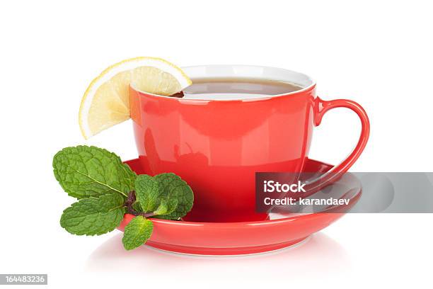 Red Teetasse Mit Zitrone Und Minze Stockfoto und mehr Bilder von Blatt - Pflanzenbestandteile - Blatt - Pflanzenbestandteile, Bunt - Farbton, Essgeschirr