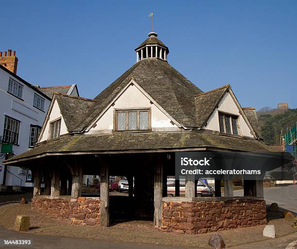 Dunster Somerset Fios Histórico De Mercado - Fotografias de stock e mais imagens de Exterior de edifício - Exterior de edifício, Mercado - Espaço de Venda a Retalho, Aldeia