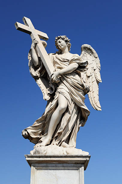 istock Angel with the Cross 164523719