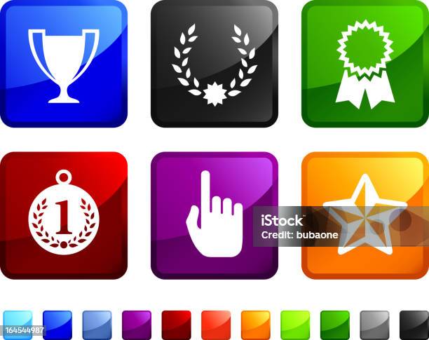 First Place Preisgekrönten Lizenzfreie Vektor Icon Set Aufkleber Stock Vektor Art und mehr Bilder von Abzeichen