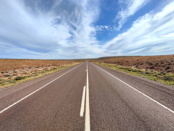 istock Stuart highway through the desert in South Australia 1645492034
