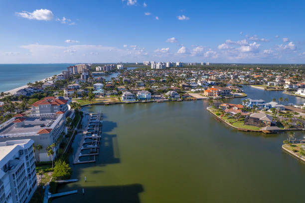 istock Drone photo - Naples neighborhood 1645529913