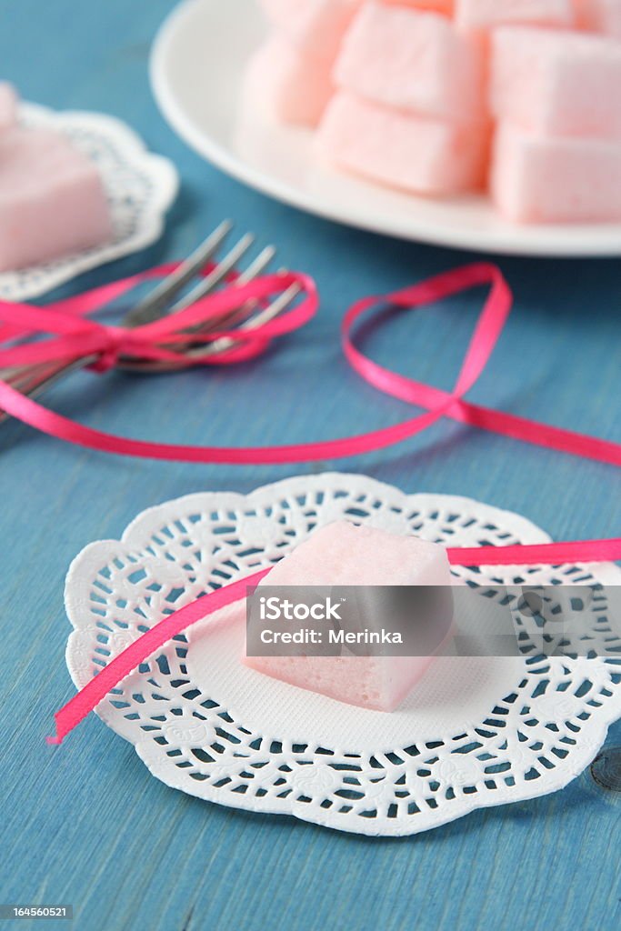 Rosa marshmallows foco seletivo caseiros - Foto de stock de Alegria royalty-free