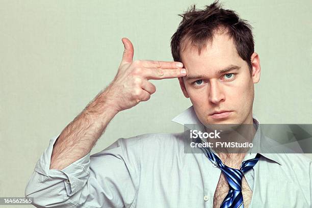 Depressão - Fotografias de stock e mais imagens de Cabelo Assanhado - Cabelo Assanhado, Homem de Negócios, 25-29 Anos