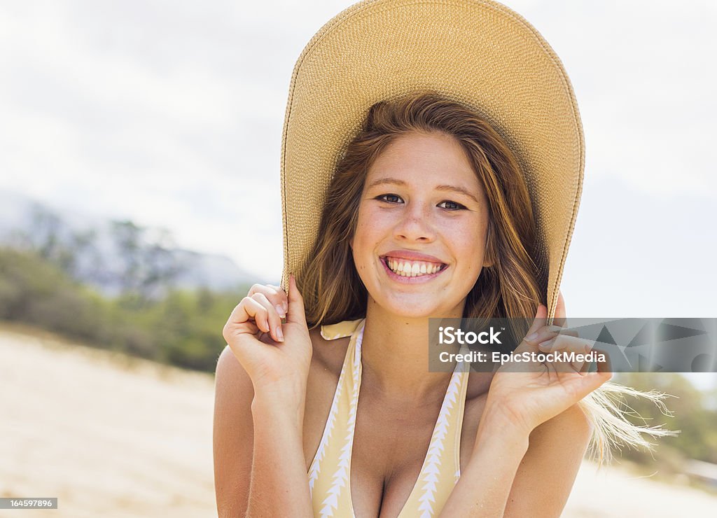Mulher bonita na praia - Royalty-free Adulto Foto de stock