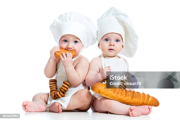 Little Bakers Kinder Junge Und Mädchen Stockfoto und mehr Bilder von 6-11 Monate - 6-11 Monate, Baby, Bagel