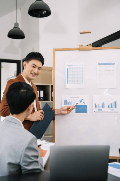 istock Business meeting time.  account managers crew working with new startup project. Idea presentation, analyze plans. 1646260322