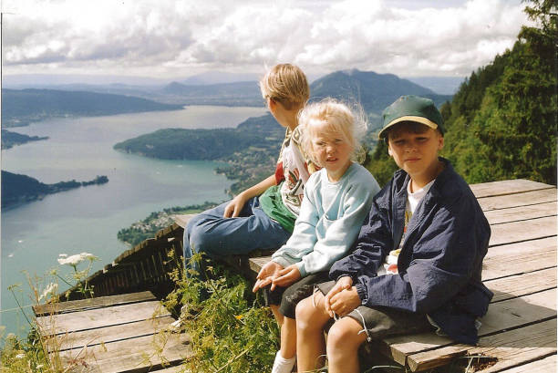 istock Vacation in the eighties 1646269987