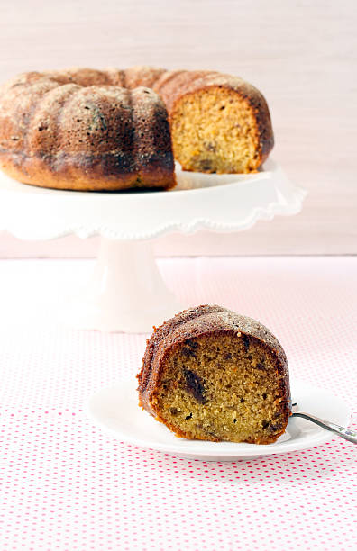 istock date and orange bundt cake 164632919