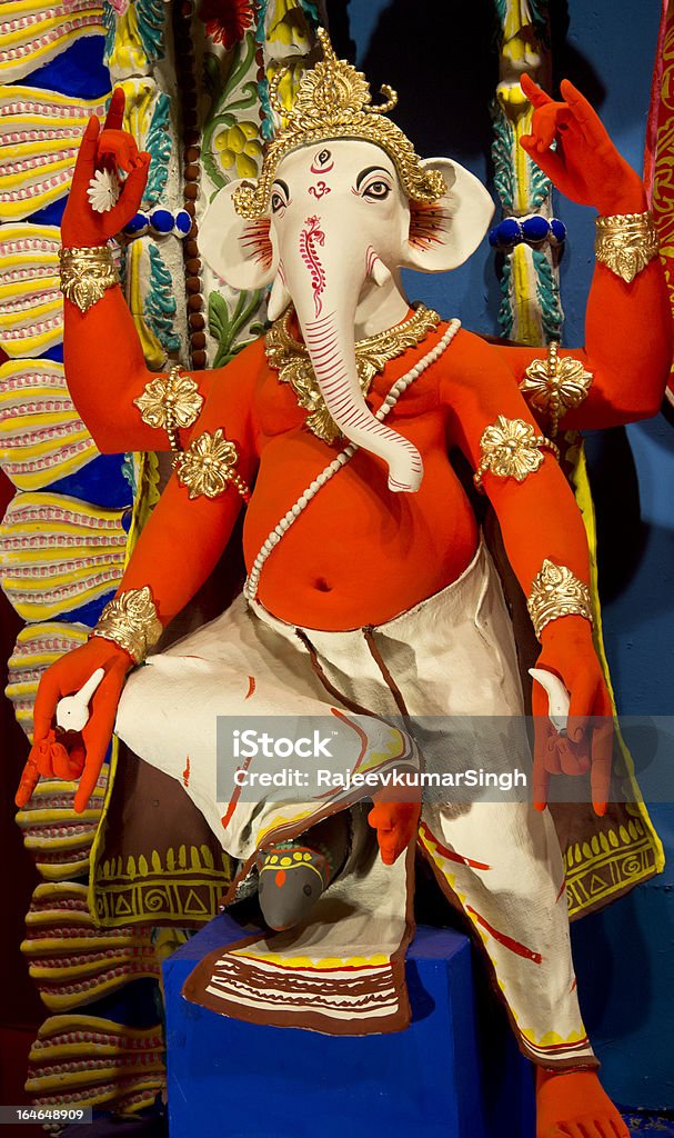 Ganesha en puja pandal de Calcuta - Foto de stock de Amor - Sentimiento libre de derechos