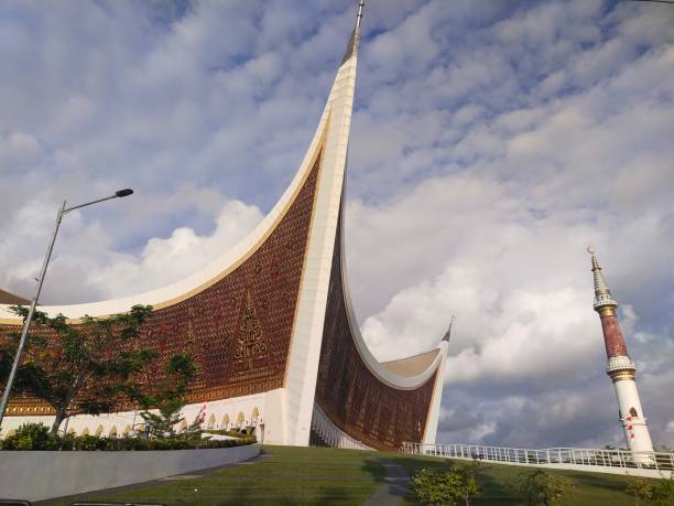 istock West Sumatra Grand Mosque, Padang, Indonesia 1646547883