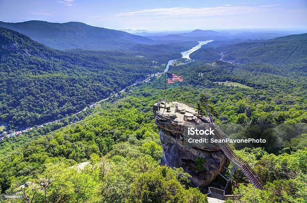 Chimney Rock - Foto stock royalty-free di Chimney Rock