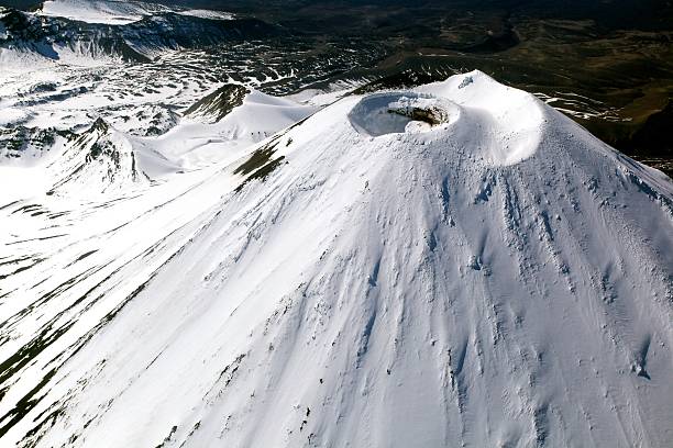 istock Mount Ngauruhoe New Zealand 164662311
