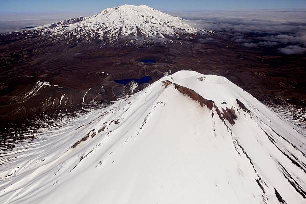 istock Mount Ngauruhoe New Zealand 164662312