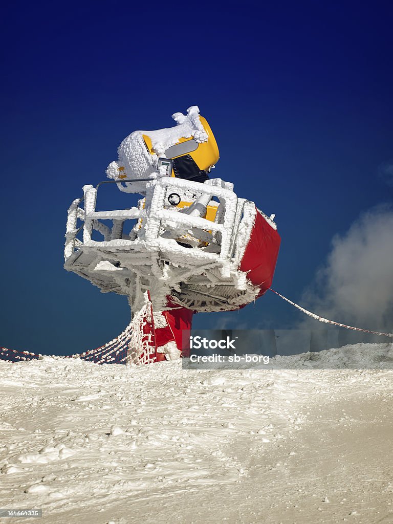 Nieve canon - Foto de stock de Actividades recreativas libre de derechos