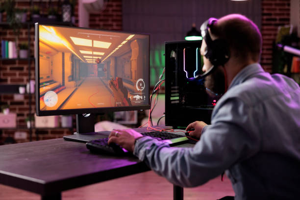 istock Gamer competing in esports competition 1646730969
