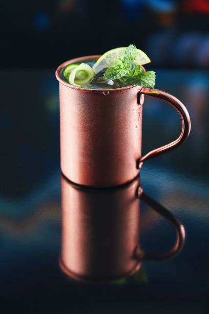 istock Moscow Mule in Brushed Copper Glass 1646895417