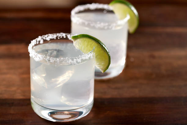 istock Margarita with Lime in Rock Glass 1646897634