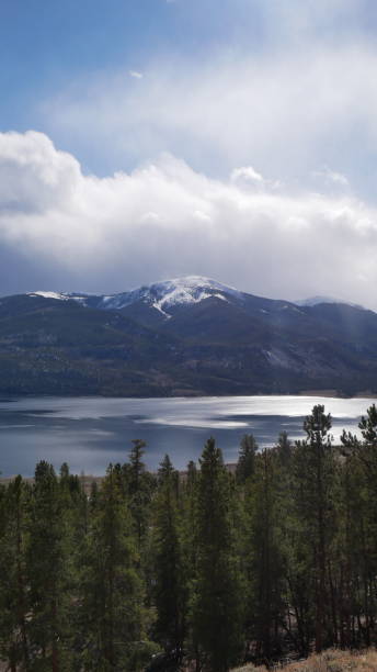 istock Twin Lakes Colorado Mountain Scene 1646950080