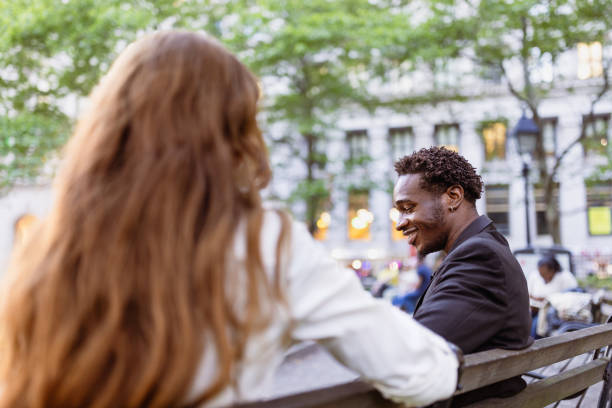 istock Business people chatting in a Wall Street park 1647088069