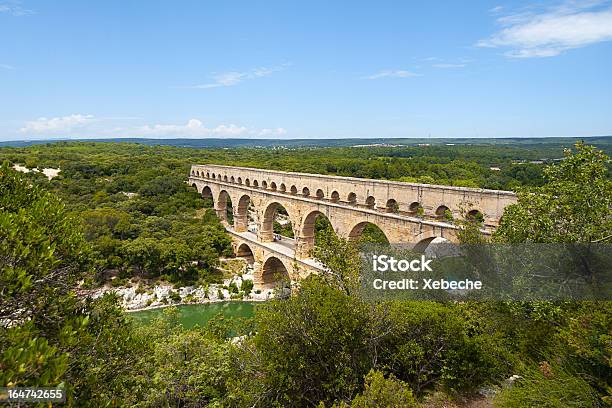 Ponte Ponte Gard - Fotografias de stock e mais imagens de Aqueduto - Aqueduto, Arcaico, Arco - Caraterística arquitetural