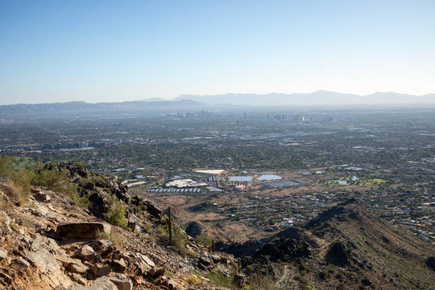 istock Overlooking city of Phoenix from high on mountain 1647517475