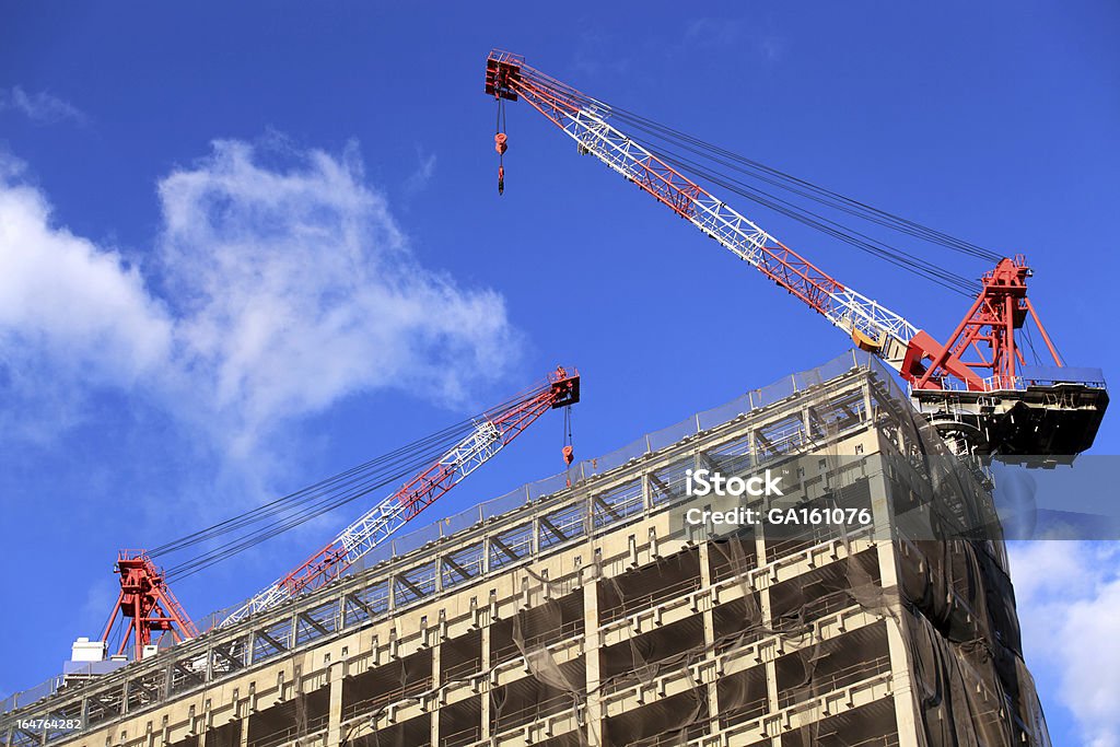 Chantier de Construction et grues - Photo de Blanc libre de droits