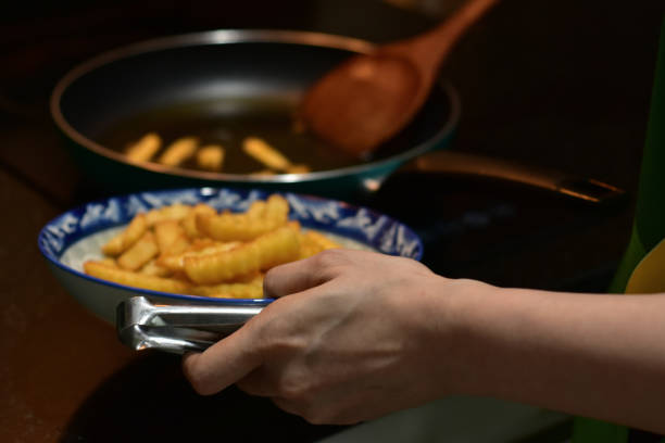 istock Food cooking 1647696919