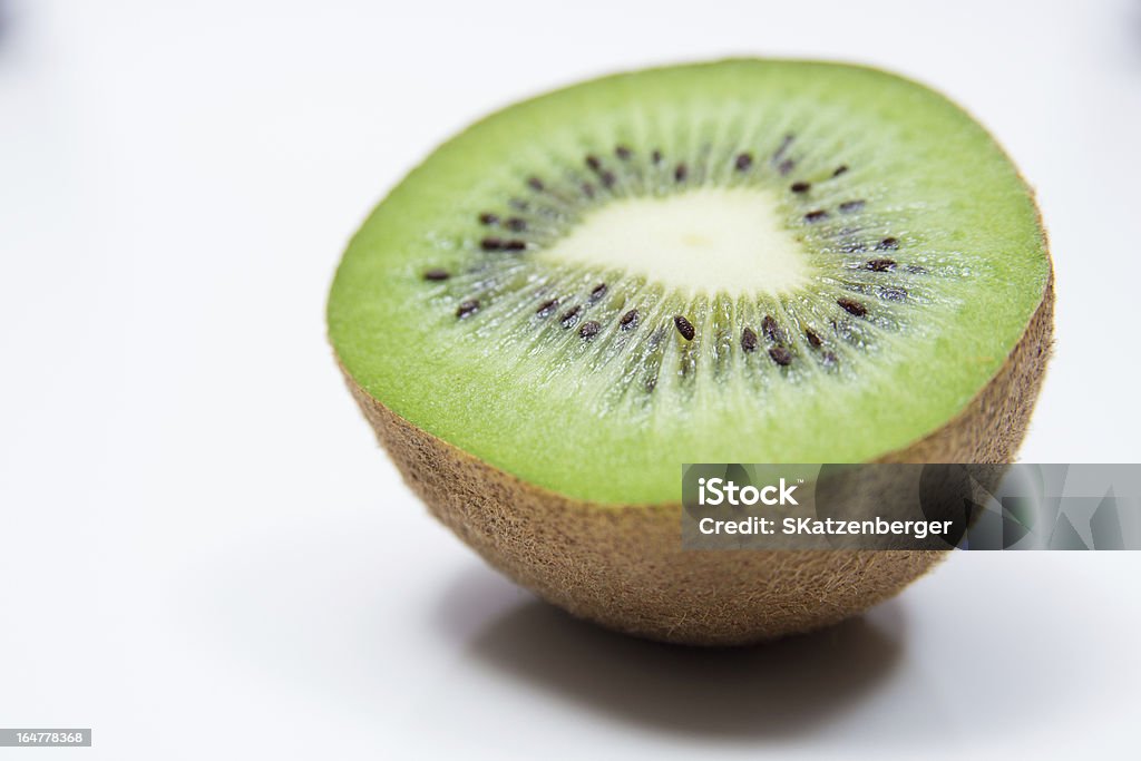 Kiwi - Foto de stock de Color negro libre de derechos