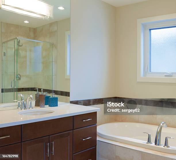 バスルームのインテリアデザイン - 風呂のストックフォトや画像を多数ご用意 - 風呂, お手洗い, きれいにする