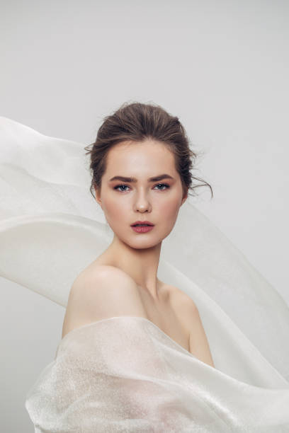 istock Beautiful woman 1647997138
