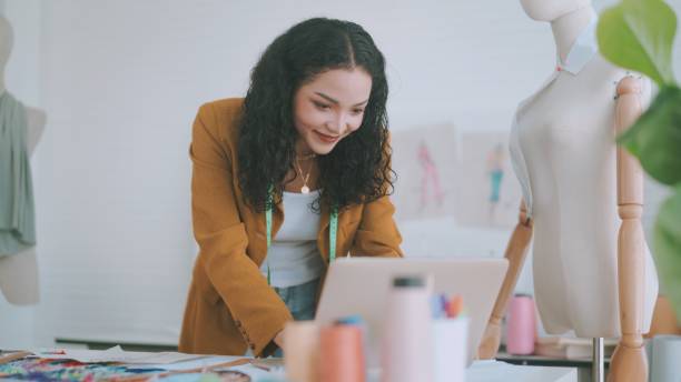 istock Fashion Entrepreneur. 1648071965
