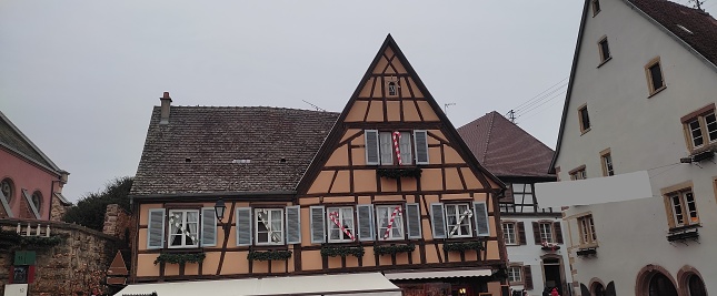 Image of some houses of the city center of the village of Eguisheim. Image taken in December 2022