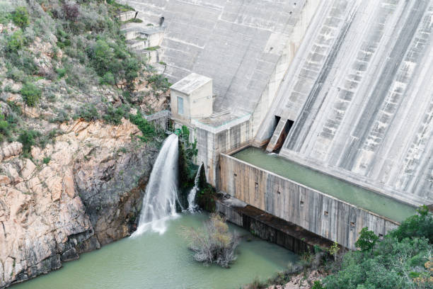 istock Unraveling Nature's Limits: Climate Change and Drought Realities 1648181367
