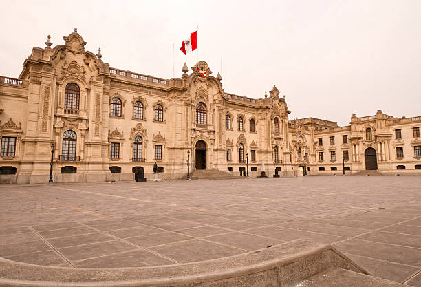 istock Government Building in Lima, Peru 164834930
