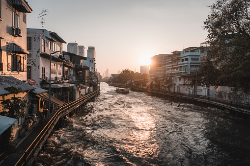 Sunrise in Bangkok looking over river