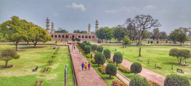 istock Historical Tomb of Emperor Jahangir 1648879652