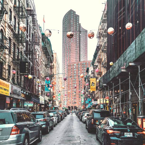 istock Balloons street 1648933057