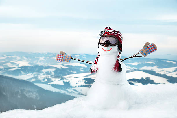 istock Snowmen at the mountains 164908161