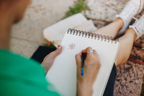istock Woman drawing outdoors stock photo 1649103301