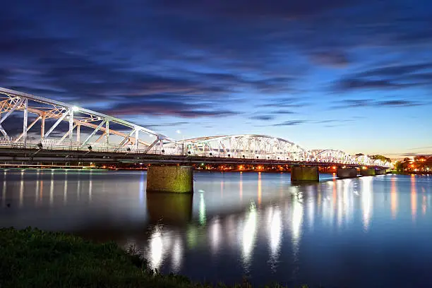 Photo of Trang Tien Bridge in Hue, Vietnam