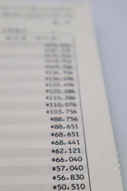 istock Image of a declining savings balance 1649310835